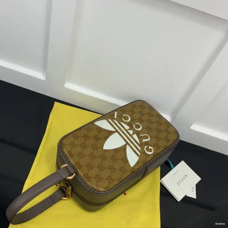 2210YA0159 Gucci Bag 0824